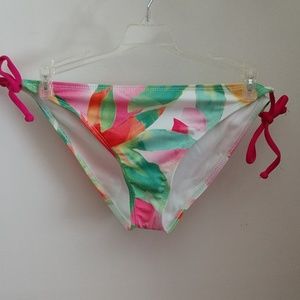 NWOT RAJ String Bikini BOTTOM